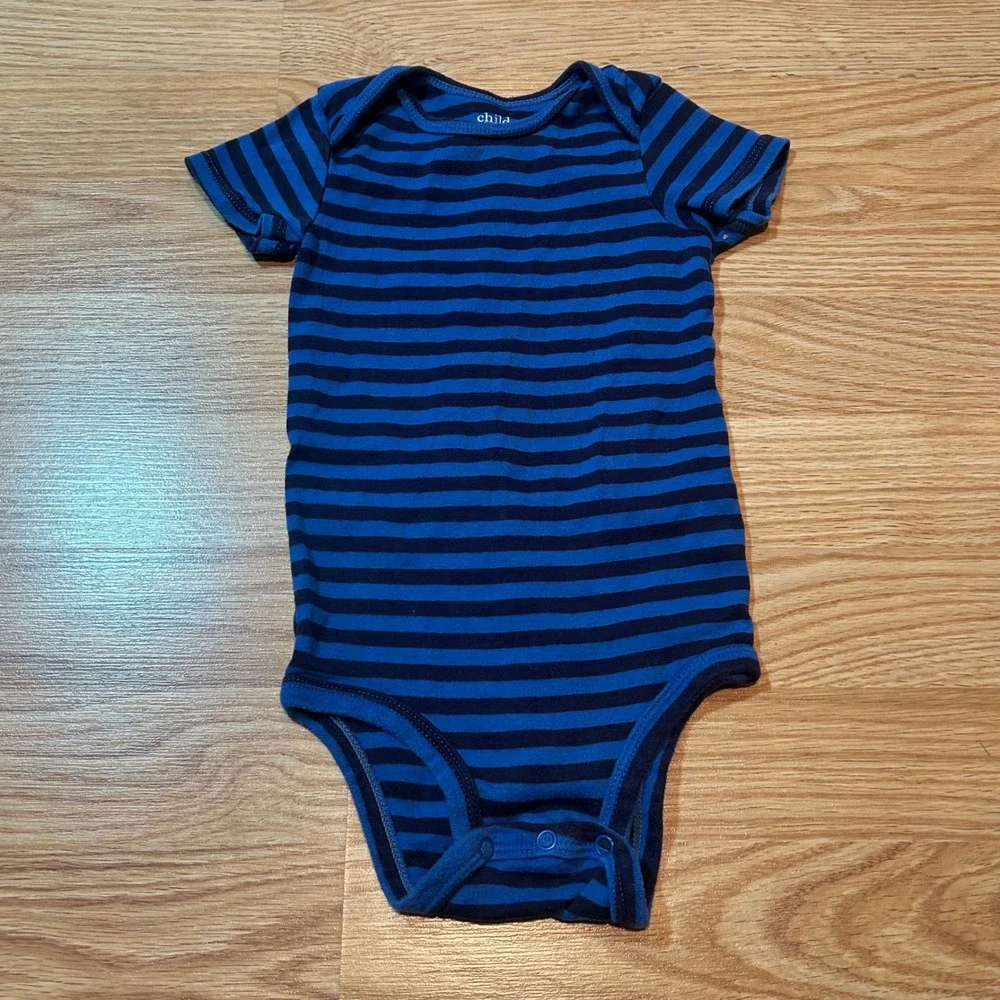 Carters Baby Boy Bodysuit Lot of‎ 4 Blue Red Green Grey 18M 24M Striped Graphic
